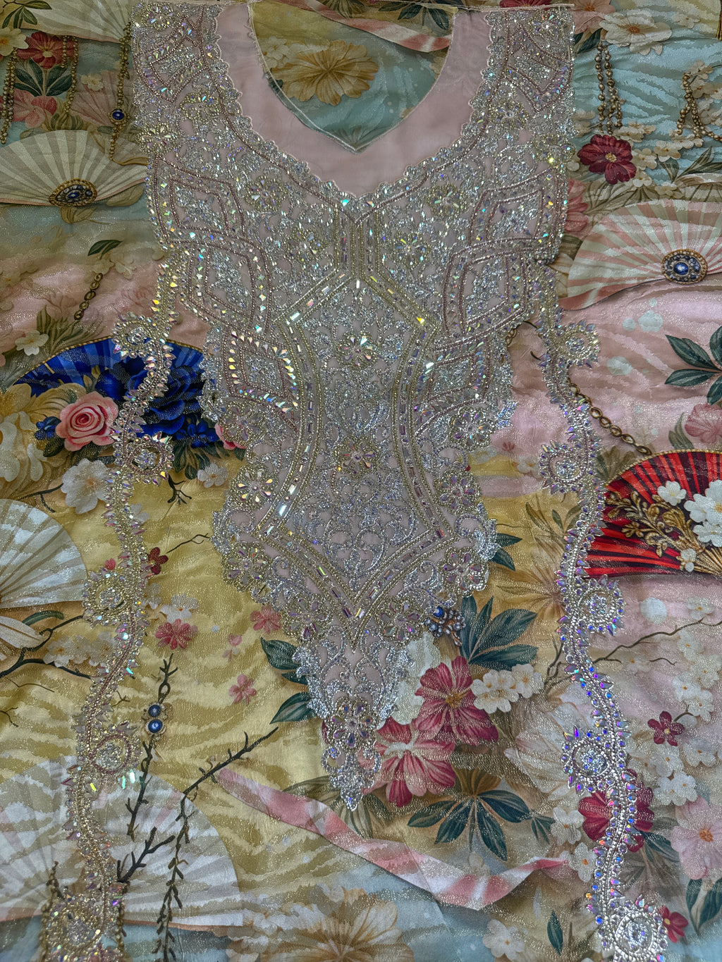 Two-Line Crystal Mukhawar — Pure Lucci Silk