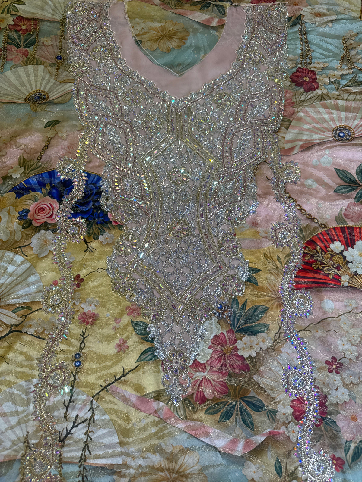 Two-Line Crystal Mukhawar — Pure Lucci Silk