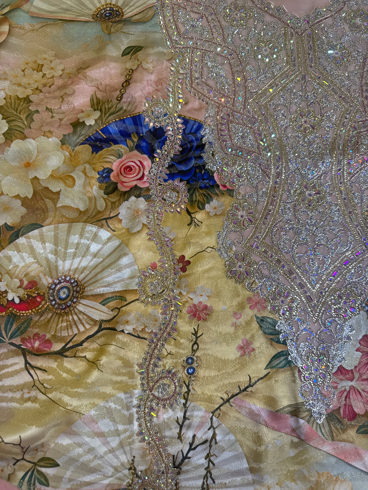 Two-Line Crystal Mukhawar — Pure Lucci Silk